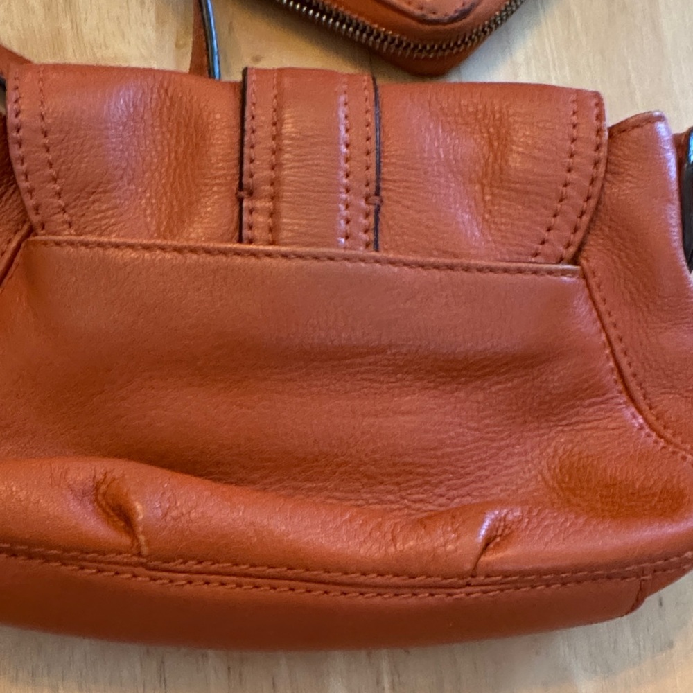 Michael Kors Burnt Orange Leather Crossbody with Matching Wallet Set - Picture 6 of 14
